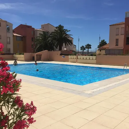 T5 Centre Port Cap D'agde + Piscine Agde