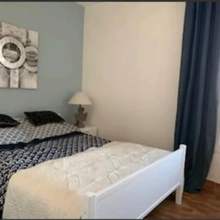 T5 Centre Port Cap D'agde + Piscine * Agde
